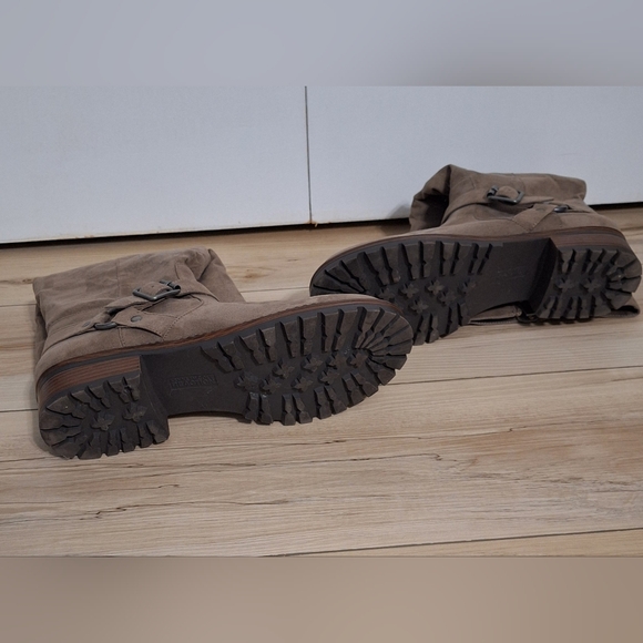 Kenneth Cole Reaction Womens Boots Size 10 - Picture 6 of 6